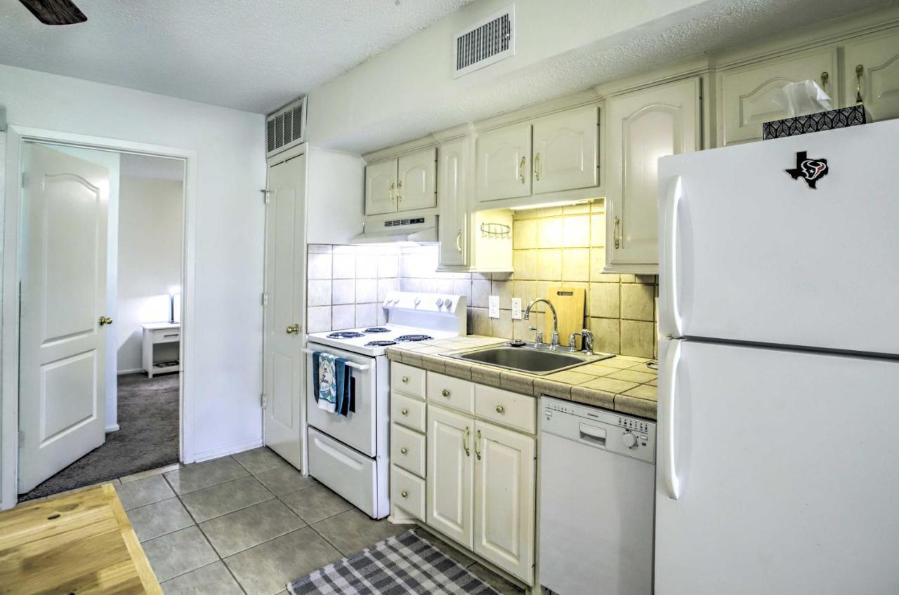 Walden Golf Course Condo Near Lake Conroe! Монтгомъри Екстериор снимка
